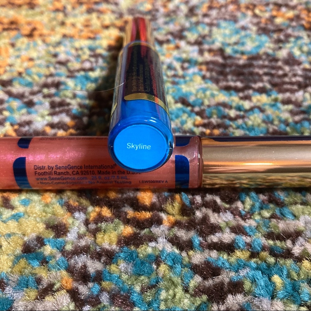 LipSense Skyline